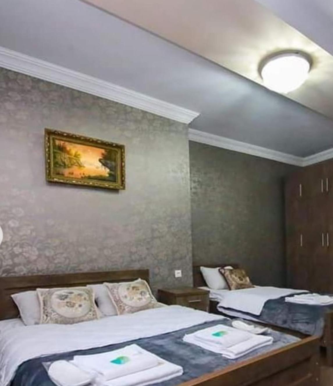 Royal Hotel Tbilissi Extérieur photo