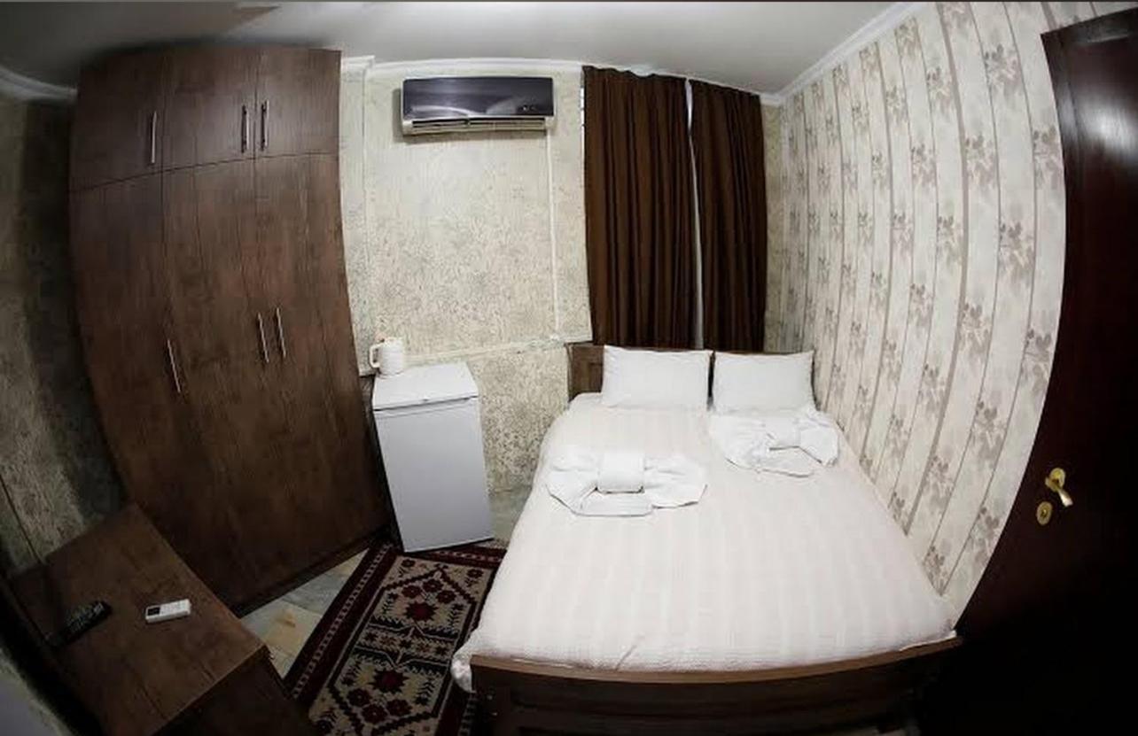 Royal Hotel Tbilissi Extérieur photo